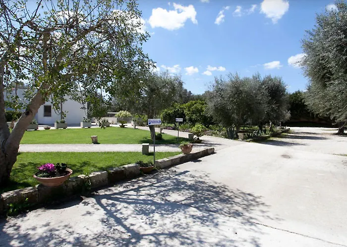 Corte Dei Melograni 3*