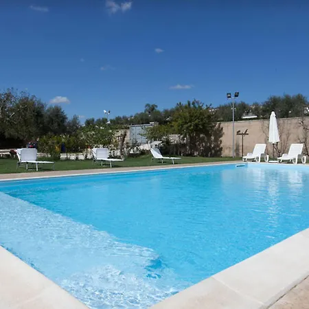 Отель Corte Dei Melograni Отранто