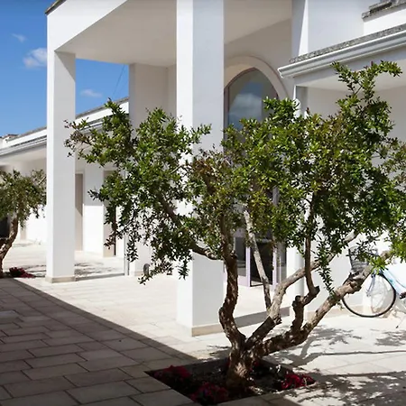 Hotel Corte Dei Melograni 3*